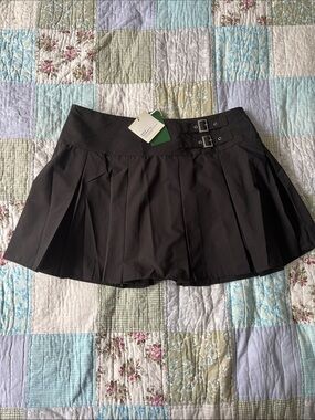 Halara High Waisted Decorative Buckle 2-in-1 Pocket Pleated Mini Skort NWT